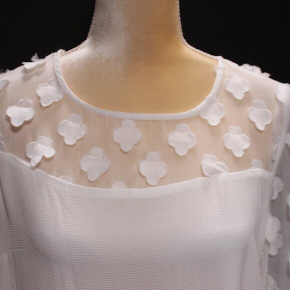 NWT CeCe Long Sleeve Mixed Media Clover Clip Dress - Picture 3 of 15